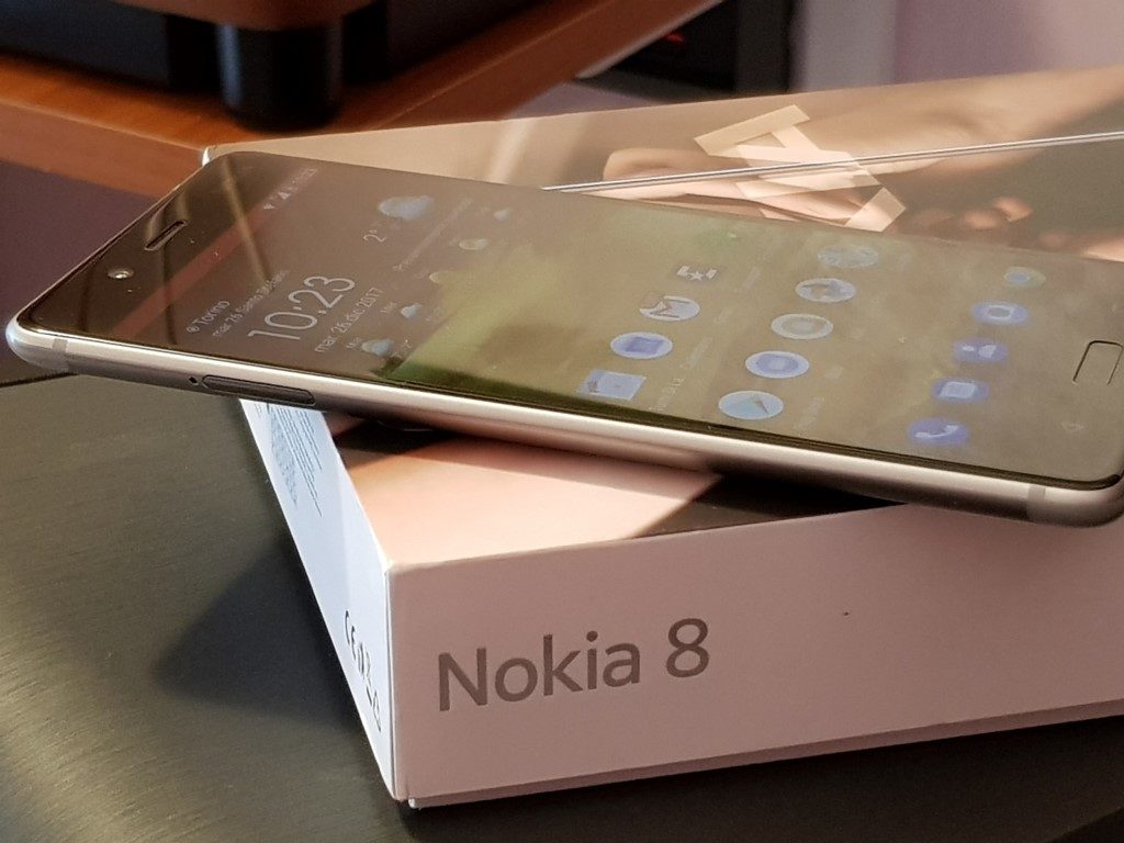 Nokia 8