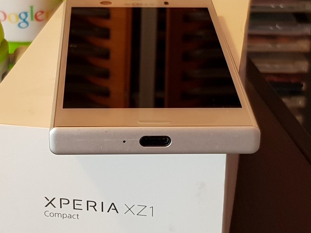 Xperia XZ1 Compact