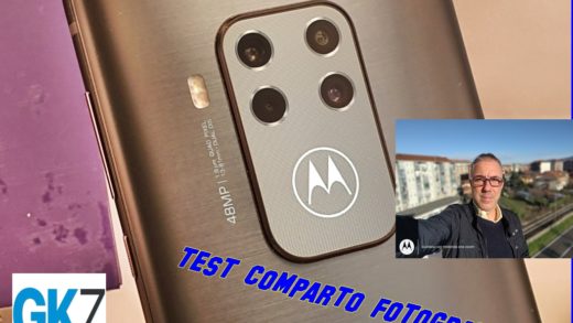 Motorola One Zoom